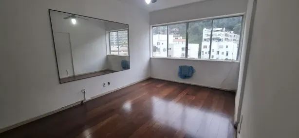 Apartamento com 2 Quartos para alugar, 79m² no Copacabana, Rio de Janeiro