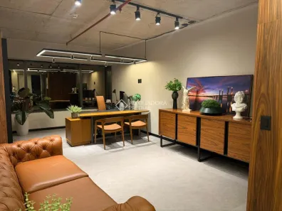 Sala Comercial à venda, 35m² no Praia de Belas, Porto Alegre