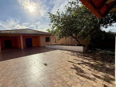 Casa com 5 Quartos à venda, 180m² no , Matinhos