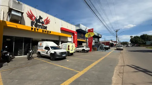 Galpão/Depósito/Armazém à venda, 400m² no Parque Oeste Industrial, Goiânia