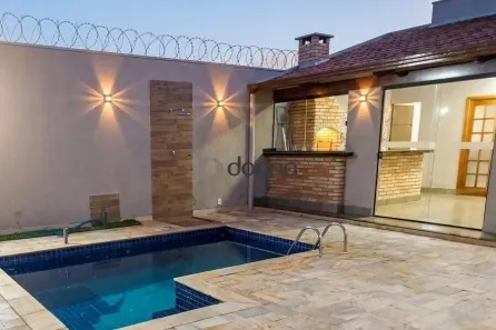 Casa com 3 Quartos à venda, 165m² no Parque das Laranjeiras II, Uberaba