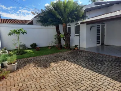 Casa com 3 Quartos à venda, 250m² no Jardim São José, Mogi Guaçu