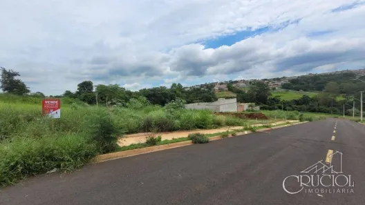 Lote/Terreno à venda, 251m² no Olímpico, Londrina