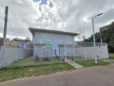 Casa com 4 Quartos para alugar, 260m² no São Lourenço, Curitiba