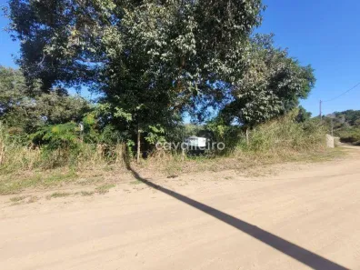 Lote/Terreno à venda, 437m² no Jacaroá, Maricá