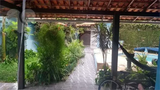 Casa com 3 Quartos à venda, 350m² no Piratininga, Niterói