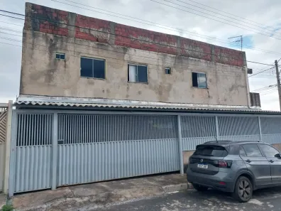 Prédio Residencial com 2 Quartos à venda, 300m² no Recanto das Emas, Brasília