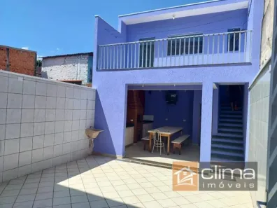 Sobrado com 3 Quartos à venda, 230m² no Jardim Elvira, Osasco