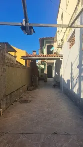 Casa com 2 Quartos para alugar, 80m² no Amendoeira, São Gonçalo