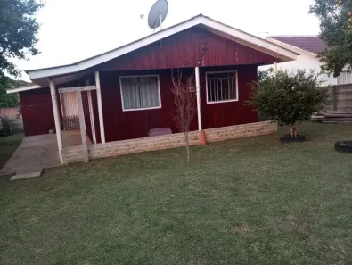 Casa com 4 Quartos à venda, 140m² no Uvaranas, Ponta Grossa