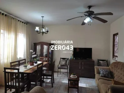 Casa com 3 Quartos à venda, 140m² no Coliseu, Londrina