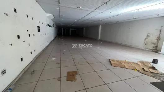 Ponto Comercial para alugar, 298m² no Centro, Uberaba