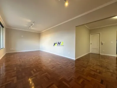 Casa com 3 Quartos para alugar, 240m² no Jardim Estoril II, Bauru