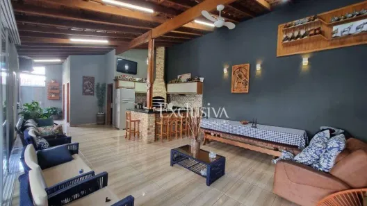 Casa com 3 Quartos à venda, 200m² no Manoel Müller, Rolândia