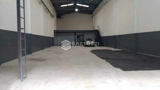 Galpão/Depósito/Armazém para alugar, 380m² no Prosperidade, São Caetano do Sul