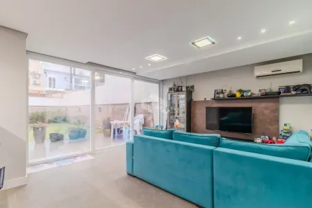 Casa com 3 Quartos à venda, 203m² no Guarujá, Porto Alegre