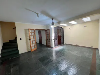 Sobrado com 4 Quartos à venda, 245m² no Vila Campesina, Osasco