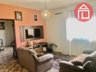 Casa com 6 Quartos à venda, 318m² no Aparecida, Bragança Paulista