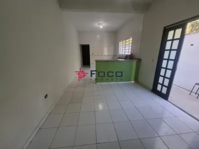 Casa com 2 Quartos para alugar, 84m² no Rio do Ouro, Caraguatatuba