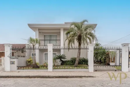 Casa com 2 Quartos à venda, 220m² no Nova Brasília, Joinville