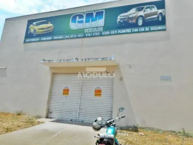Galpão/Depósito/Armazém para alugar, 321m² no Marta Helena, Uberlândia