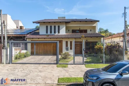 Casa com 5 Quartos à venda, 392m² no Vila Assunção, Porto Alegre