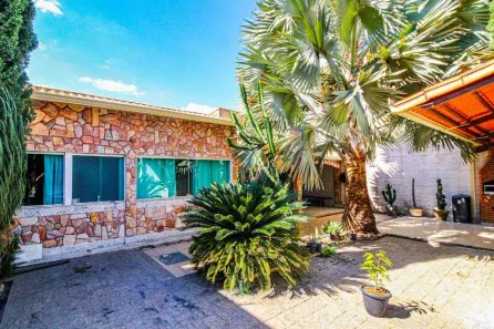 Casa com 3 Quartos à venda, 190m² no Fonte Grande, Contagem