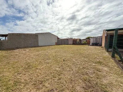 Lote/Terreno à venda, 300m² no Nordeste, Imbé