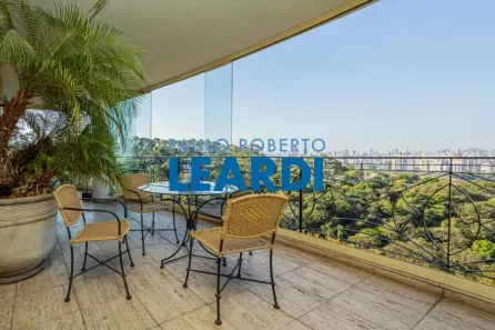 Apartamento com 4 Quartos à venda, 650m² no Jardim Guedala, São Paulo