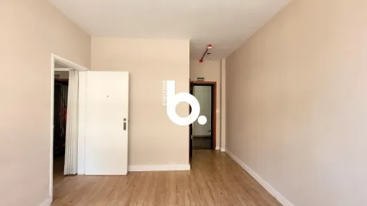 Sala Comercial para alugar, 52m² no Centro Histórico, Porto Alegre