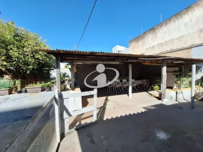 Sala Comercial à venda, 680m² no Nossa Senhora Aparecida, Uberlândia