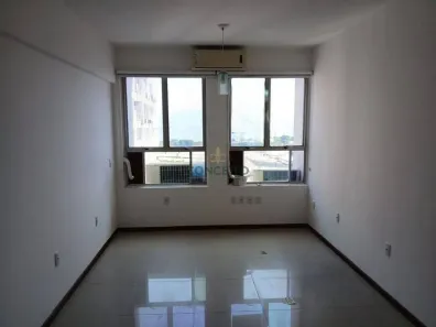 Sala Comercial à venda, 26m² no Centro, Florianópolis