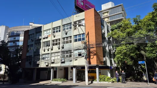 Sala Comercial à venda, 44m² no Rio Branco, Porto Alegre