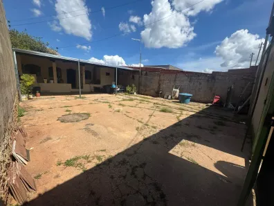 Casa com 1 Quarto à venda, 60m² no , Brasília