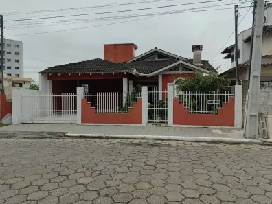 Casa com 2 Quartos à venda, 222m² no Dom Bosco, Itajaí