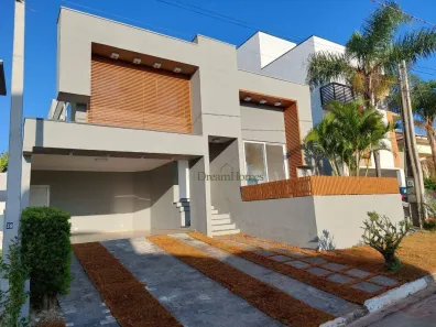 Casa de Condomínio com 3 Quartos para alugar, 240m² no Pinheirinho, Vinhedo