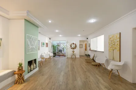 Casa com 2 Quartos à venda, 205m² no Mercês, Curitiba