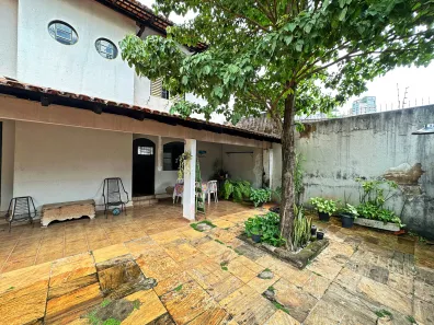 Sobrado com 4 Quartos à venda, 274m² no Setor Sul, Goiânia