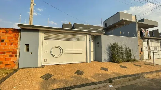 Casa com 3 Quartos à venda, 144m² no Jardim Pinheiros, Jaguariúna