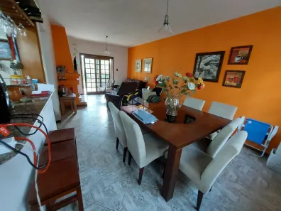 Lote/Terreno à venda, 220m² no Pedra Redonda, Porto Alegre