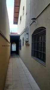 Sobrado com 3 Quartos à venda, 198m² no Vila Campesina, Osasco