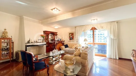 Apartamento com 3 Quartos à venda, 214m² no Jardim Lindóia, Porto Alegre