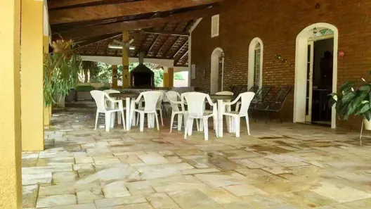 Fazenda/Sítio com 2 Quartos à venda, 324m² no Jardim Santa Alice, Santa Bárbara D'Oeste