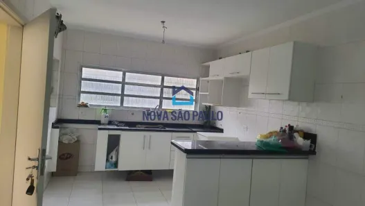 Casa com 3 Quartos à venda, 221m² no Bosque da Saúde, São Paulo