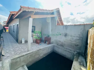 Casa com 2 Quartos à venda, 85m² no Vila Vera Cruz, Mongaguá