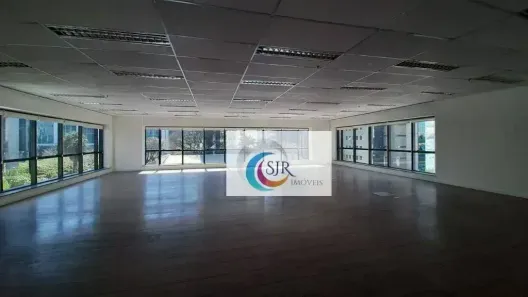 Sala Comercial para alugar, 400m² no Vila Olímpia, São Paulo