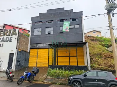 Galpão/Depósito/Armazém para alugar, 350m² no Jardim Centenário, Poços de Caldas