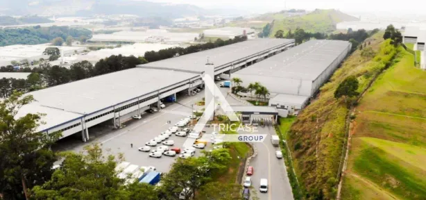 Galpão/Depósito/Armazém para alugar, 1761m² no Itaqui, Itapevi