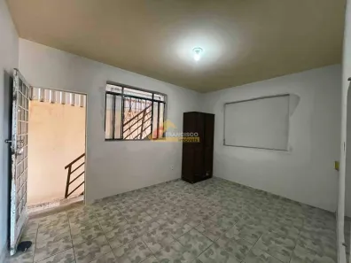 Kitnet com 1 Quarto para alugar, 30m² no Interlagos, Divinópolis