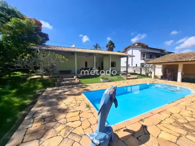 Fazenda/Sítio com 3 Quartos à venda, 320m² no Jardim Costão, Santa Branca